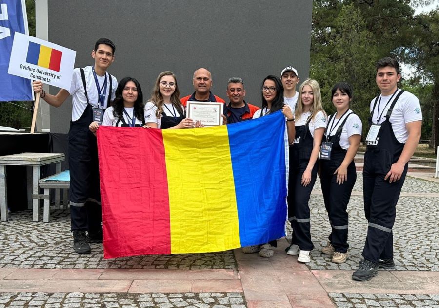 Studenții de la Medicină, premiați la concursul internațional de salvare