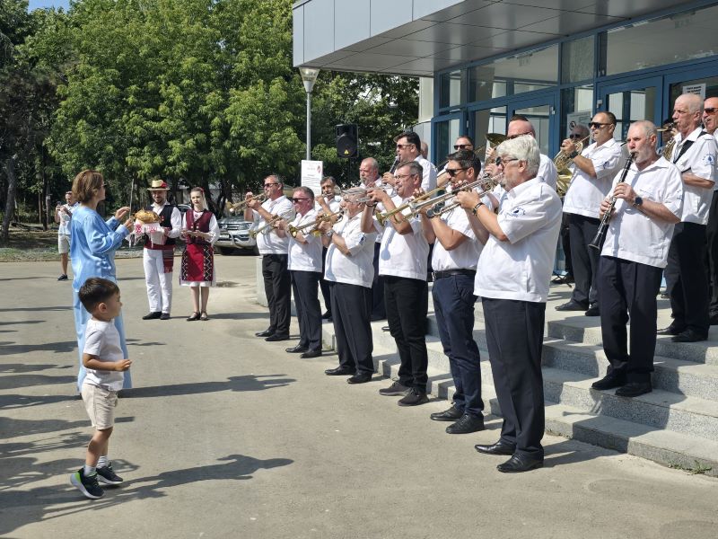 Fanfara „Muzica Apelor” aduce atmosfera vacanței pentru constănțeni și turiști! Fanfara „Muzica Apelor” aduce atmosfera vacanței pentru constănțeni și turiști!
