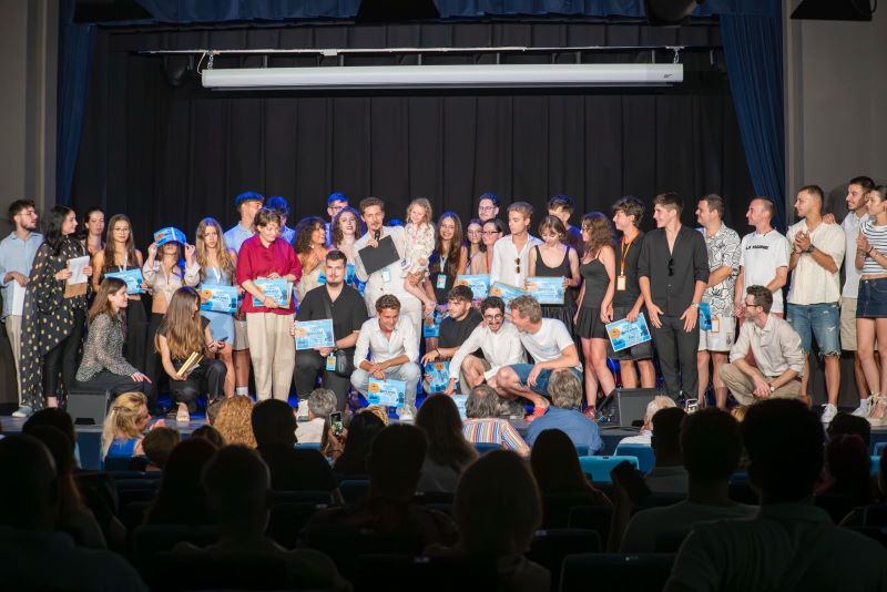 Mamaia Constanța a premiat tinerii cineaști la Festivalul Sea Wave de film. Mamaia Constanța a premiat tinerii cineaști la Festivalul Sea Wave de film.