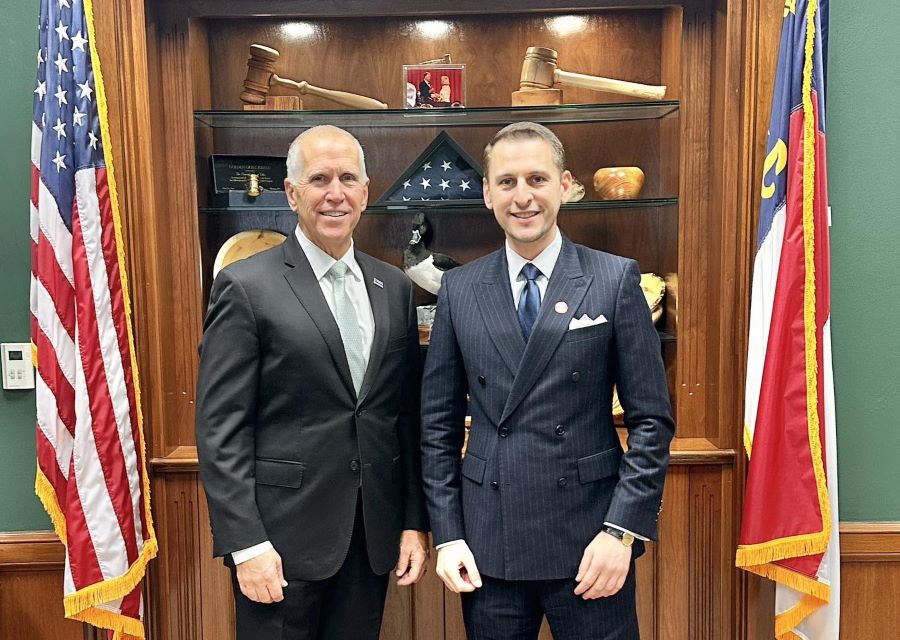 George Gima, deputat USR din Constanța, s-a întâlnit cu senatorul american Thom Tillis.