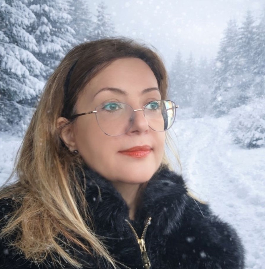 „Prof. univ. dr. Mihaela Rus: Inteligența adevărată înseamnă să recunoaștem că putem greși” „Prof. univ. dr. Mihaela Rus: Inteligența adevărată înseamnă să recunoaștem că putem greși”