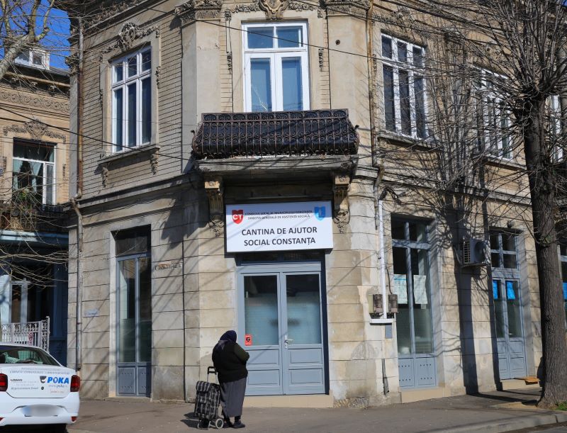 Peste 250 de constănțeni primesc sprijin de la Cantina de Ajutor Social Peste 250 de constănțeni primesc sprijin de la Cantina de Ajutor Social